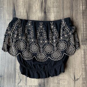 American Eagle Flowy Strapless Crop Top